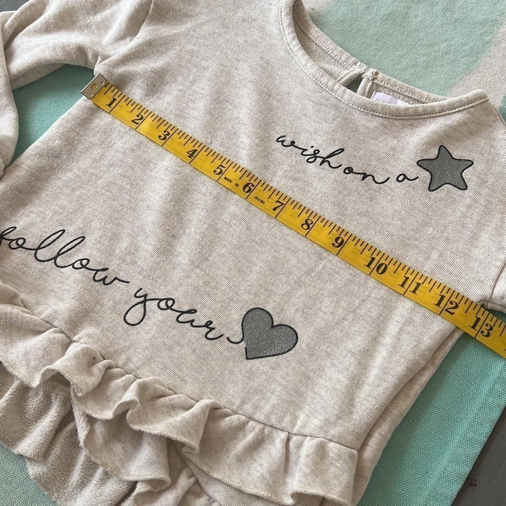 BCBGirls Wish On A Star Ruffle Hem Graphic Sweatshirt Top 3T - Picture 8 of 9